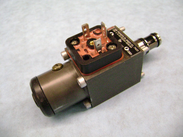 Valve - Hyd, Solenoid, Used On Blk #1004 | Weight: 3 lbs | Dimensions: 35 X 60 X 115MM | Brand: SCHWING