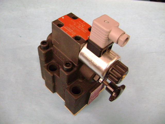 Valve - Hyd, Safety Dbe/H10 - P25 D6/350 | Weight: 19 lbs | Brand: SCHWING