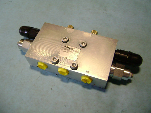 Valve - Hyd Bvf2-E2B60-G1/2-Dbd-350/350 | Weight: 23 lbs | Dimensions: 145 X 55 X 346 MM | Brand: SCHWING