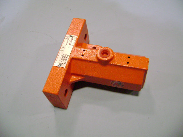 Vibrator - Chute, Main, Mixer | Weight: 1 lbs | Brand: SCHWING