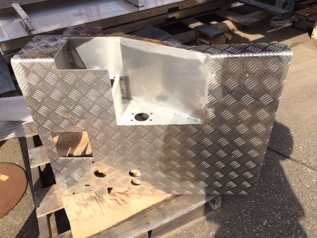 Splash Guard Weldment | Weight: 23 lbs | Dimensions: 295X667X850 MM | Brand: SCHWING